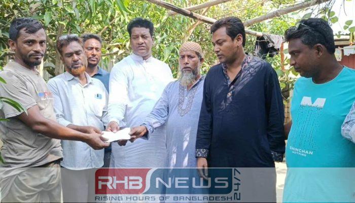 হিলিতে অসুস্থ রোগীর চিকিৎসার জন্য..