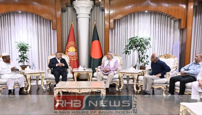 প্রধান উপদেষ্টার সঙ্গে জামায়াত নেতাদের..