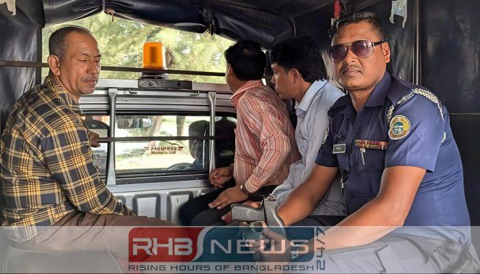 পরীক্ষায় ডিভাইস ব্যবহার: পটুয়াখালীতে পরীক্ষার্থীসহ..