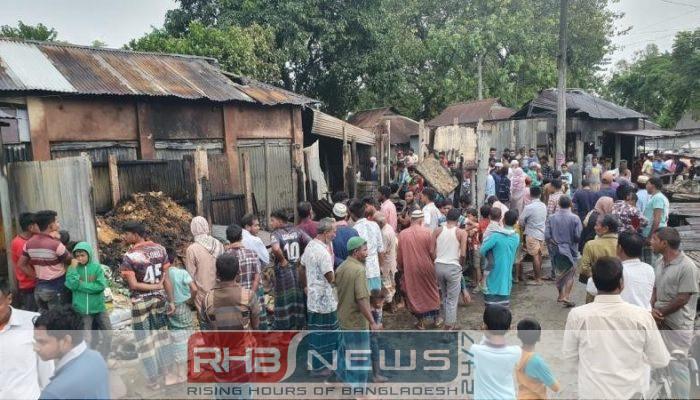 কুড়িগ্রামে ভয়াবহ অগ্নিকাণ্ডে পুড়লো ৮..