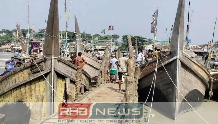 পটুয়াখালীতে জাটকা ইলিশ শিকারের উপর..