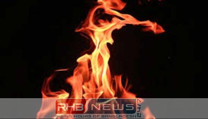 গাইবান্ধায় ভয়াবহ অগ্নিকাণ্ডে বসতবাড়ি ভস্মীভূত