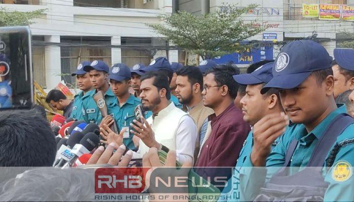 অবৈধ অস্ত্র উদ্ধারে যৌথবাহিনীর বিশেষ..