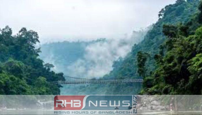 শীতের সকাল শুরু এক চিলতে..