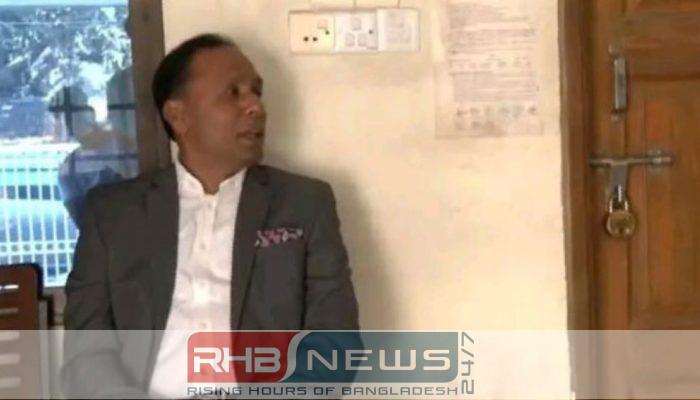 নির্ধারিত সময়ে অফিসে আসেননি কর্মকর্তা-কর্মচারীরা,..