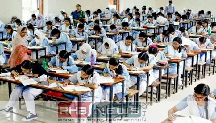 এসএসসি পরীক্ষার প্রথম দিনে অনুপস্থিত..
