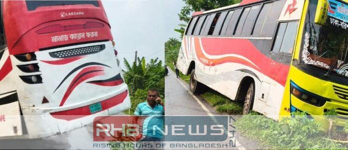 দুমকিতে দুই বাসের ক্রসিংয়ে দুর্ঘটনা..