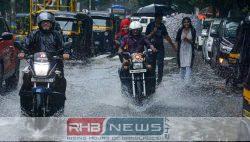 বৈরী আবহাওয়ায় মুম্বাইয়ে রেড অ্যালার্ট