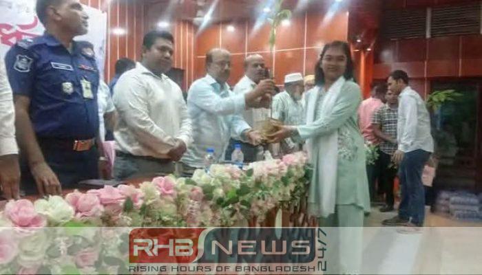 জিপিএ-৫ প্রাপ্ত কৃতি শিক্ষার্থীদের সংবর্ধনা..