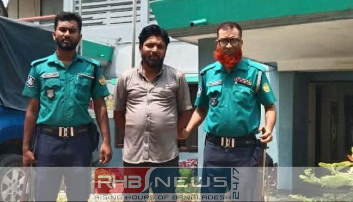 রাজশাহীতে সিকিউরিটি গার্ডকে প্রকাশ্যে ছুরি..