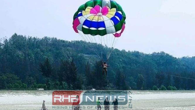 কক্সবাজারে ঝুঁকিপূর্ণ প্যারাসেলিং বন্ধে সরকারকে..