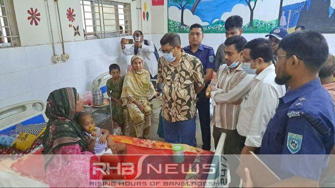 গাইবান্ধায় হঠাৎ হাসপাতাল পরিদর্শনে স্বাস্থ্যমন্ত্রী