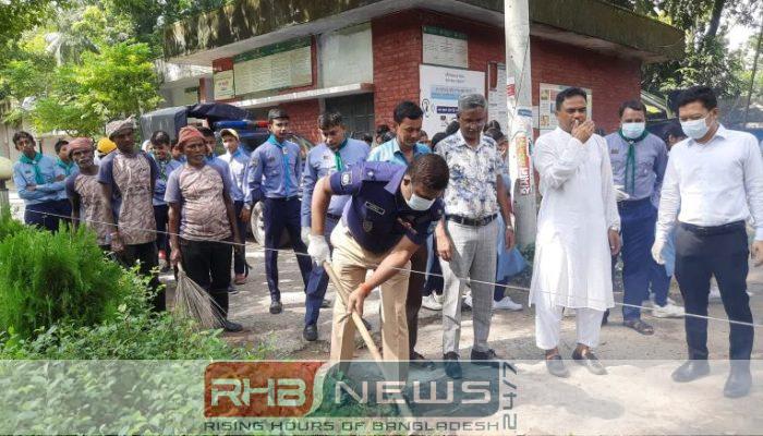 হিলিতে ডেঙ্গু প্রতিরোধ ও পরিচ্ছন্নতা..