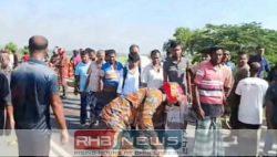 নওগাঁ-রাজশাহী মহাসড়কে বাসচাপায় ভ্যানচালক নিহত