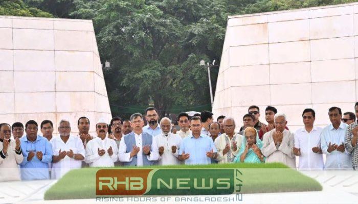 জিয়া-খালেদার সমাধিতে তারেক রহমানের শ্রদ্ধা