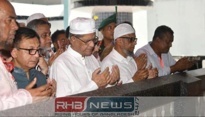 সিলেটে শাহজালাল (রহ.)-এর মাজার জিয়ারত..