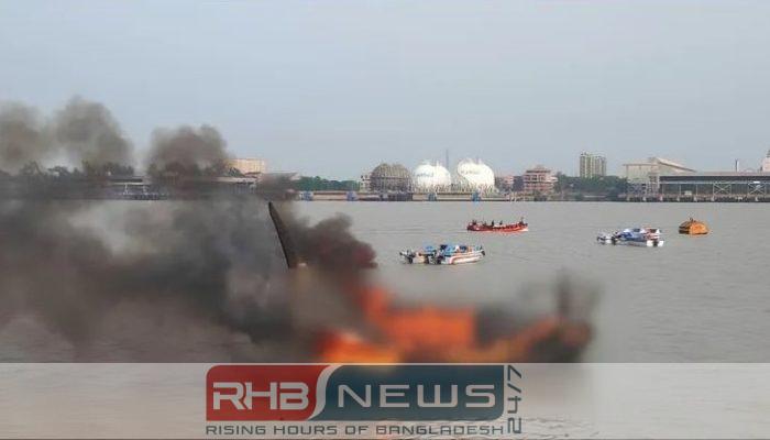 পদ্মা নদীতে আধিপত্য নিয়ে জলদস্যুদের..