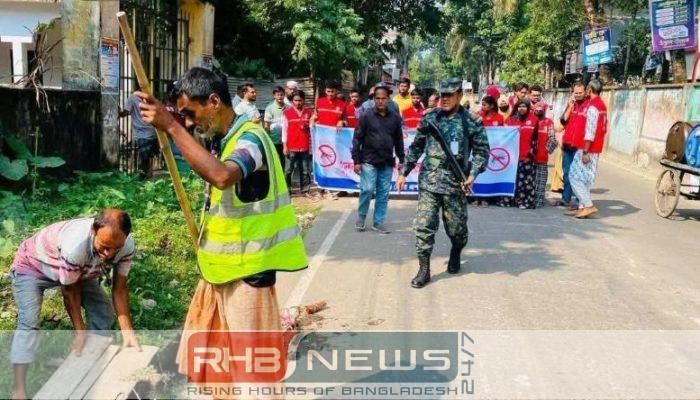 ঝালকাঠিতে ডেঙ্গু প্রতিরোধে অভিযান, চার..