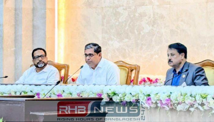 সরকারি বাসায় মশার লার্ভা মিললেই..