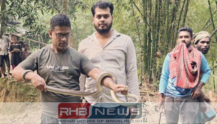 ৯ ফুট গভীর কুয়ায় তিন..