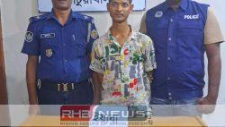 দুমকিতে ৩৫০ পিস ইয়াবাসহ এক..